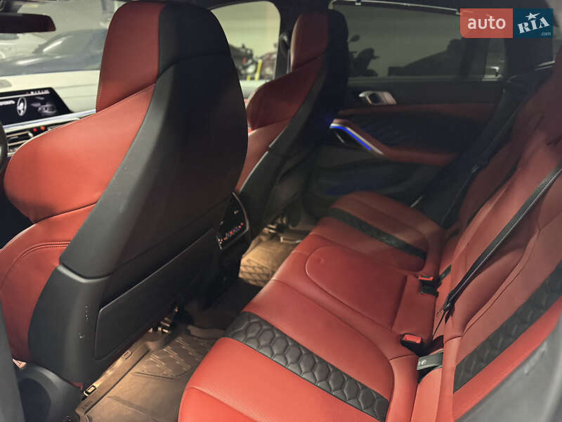 Позашляховик / Кросовер BMW X6 M 2020 в Києві