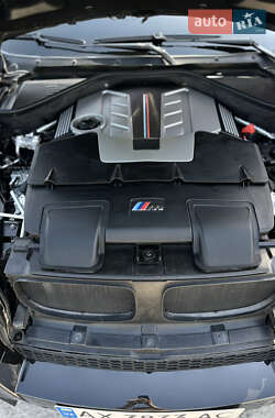 Внедорожник / Кроссовер BMW X6 M 2010 в 