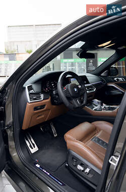 Внедорожник / Кроссовер BMW X6 M 2022 в 