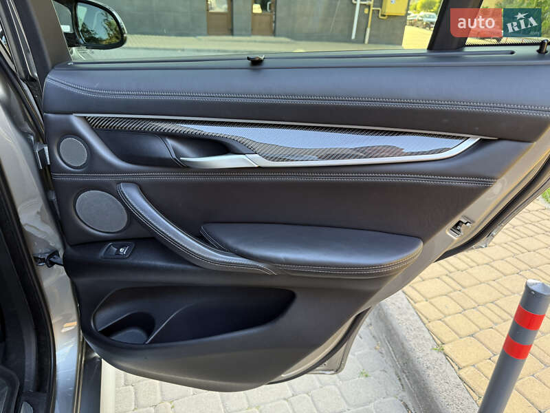 Внедорожник / Кроссовер BMW X6 M 2015 в Киеве