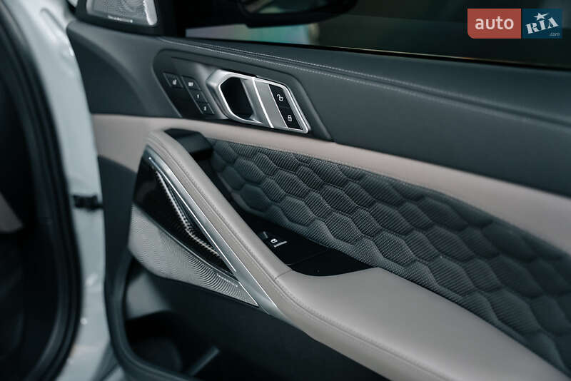 Внедорожник / Кроссовер BMW X6 M 2023 в Киеве фото 35 Внедорожник / Кроссовер BMW X6 M 2023 в Киеве