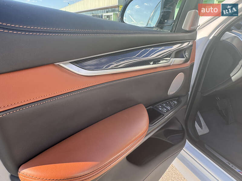 Позашляховик / Кросовер BMW X6 M 2017 в Києві