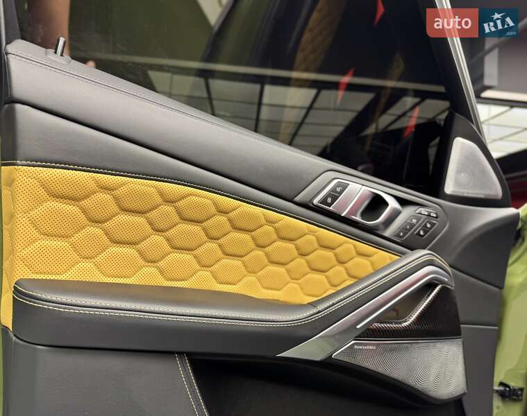 Внедорожник / Кроссовер BMW X6 M 2021 в Киеве