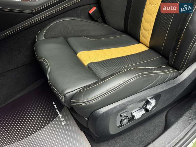 Внедорожник / Кроссовер BMW X6 M 2021 в Киеве