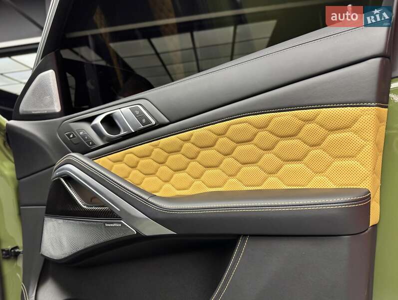 Внедорожник / Кроссовер BMW X6 M 2021 в Киеве