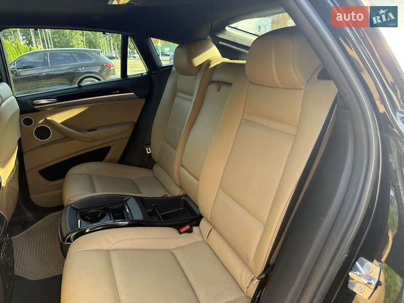 Внедорожник / Кроссовер BMW X6 M 2010 в Харькове
