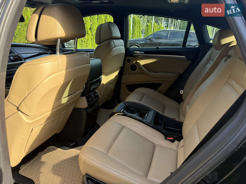 Внедорожник / Кроссовер BMW X6 M 2010 в Харькове