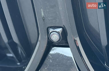 Внедорожник / Кроссовер BMW X6 M 2022 в  фото 35 Внедорожник / Кроссовер BMW X6 M 2022 в