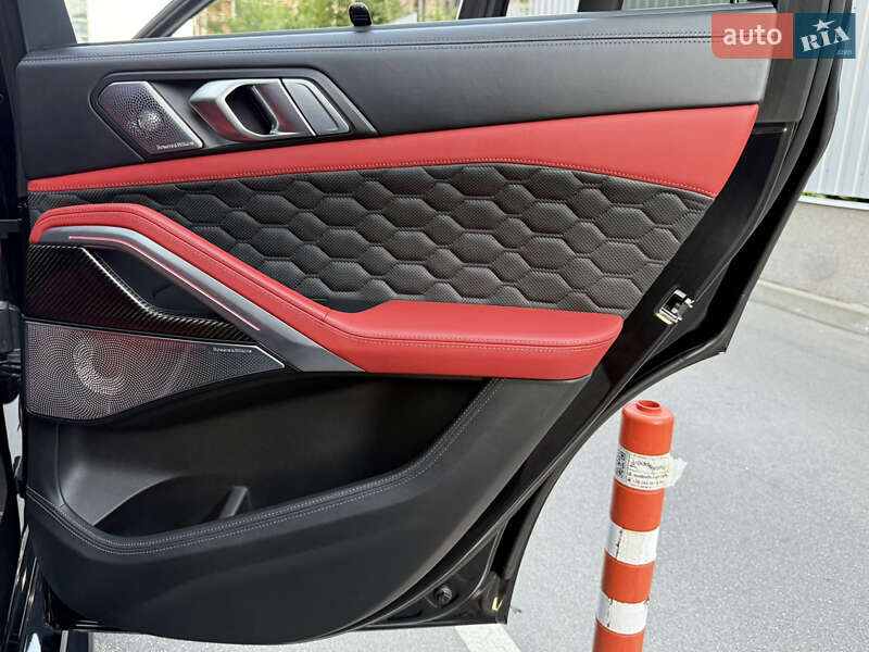 Внедорожник / Кроссовер BMW X6 M 2022 в Киеве фото 67 Внедорожник / Кроссовер BMW X6 M 2022 в Киеве