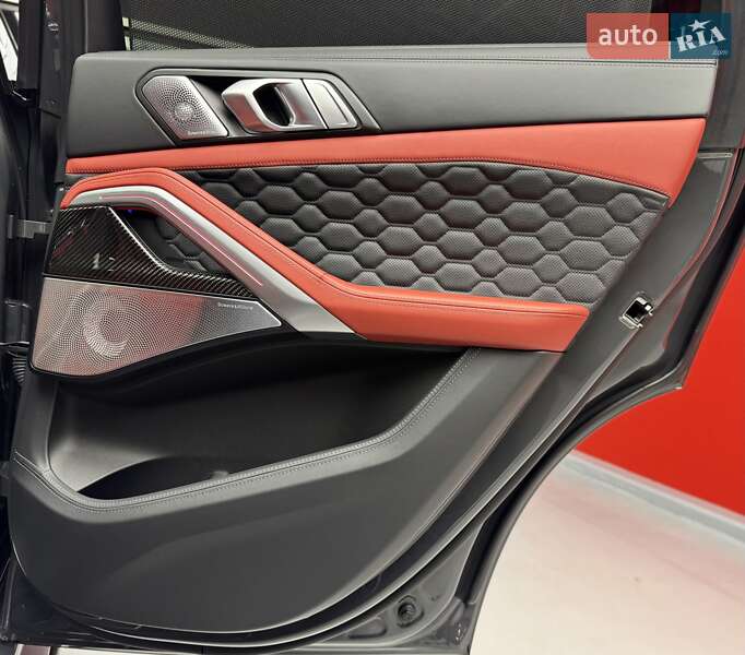 Внедорожник / Кроссовер BMW X6 M 2022 в Киеве фото 47 Внедорожник / Кроссовер BMW X6 M 2022 в Киеве