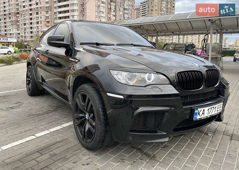 Внедорожник / Кроссовер BMW X6 M 2011 в Киеве
