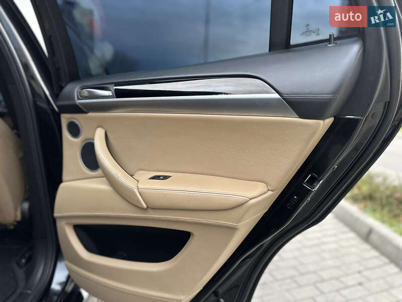 Внедорожник / Кроссовер BMW X6 M 2011 в Киеве