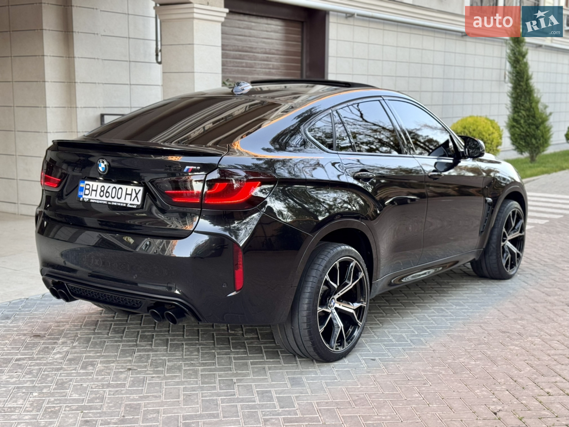 2015 BMW X6 M - мініатюра 19