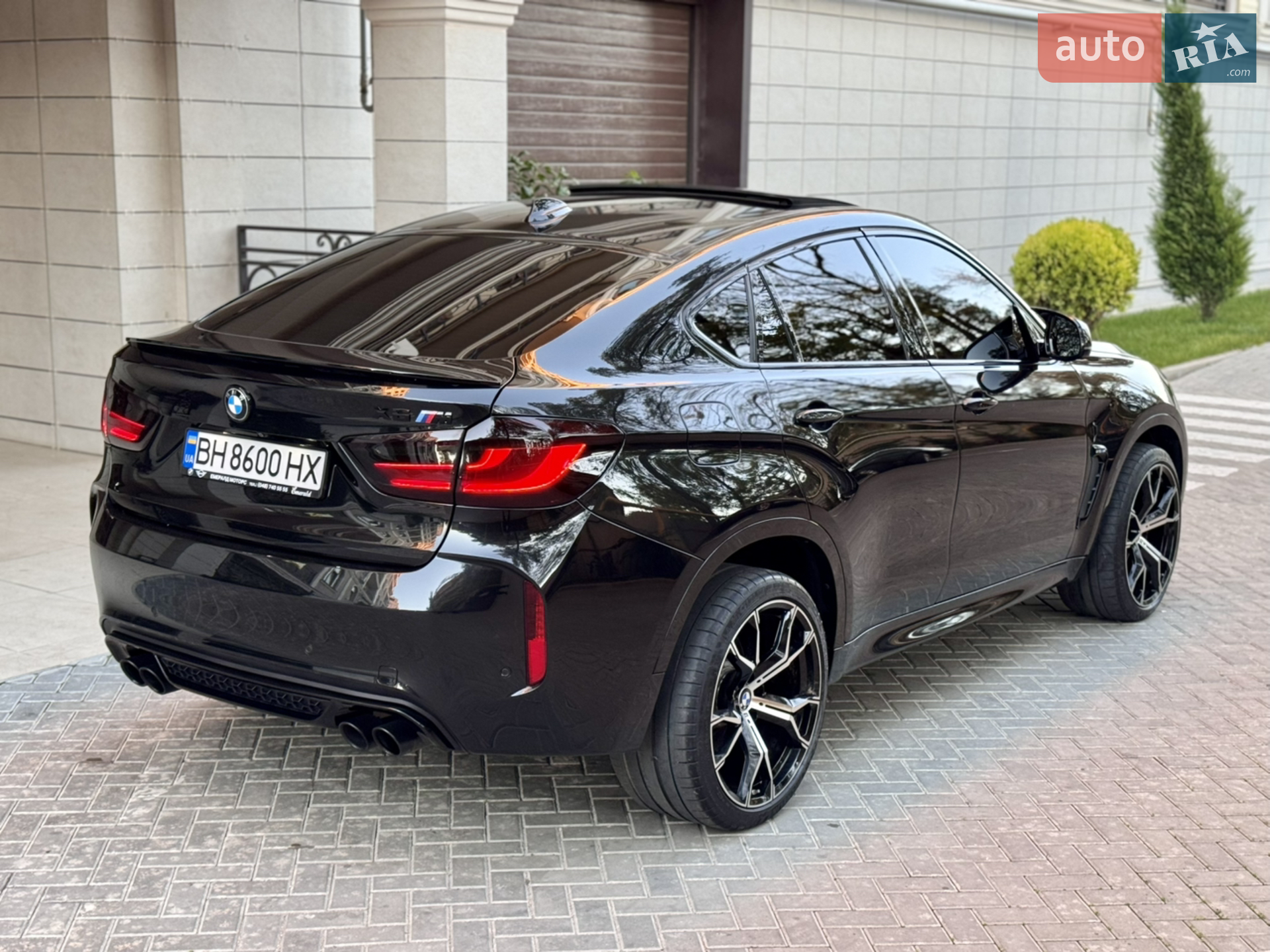 2015 BMW X6 M - мініатюра 29