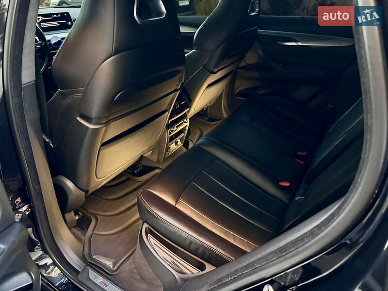 Позашляховик / Кросовер BMW X6 M 2015 в Одесі