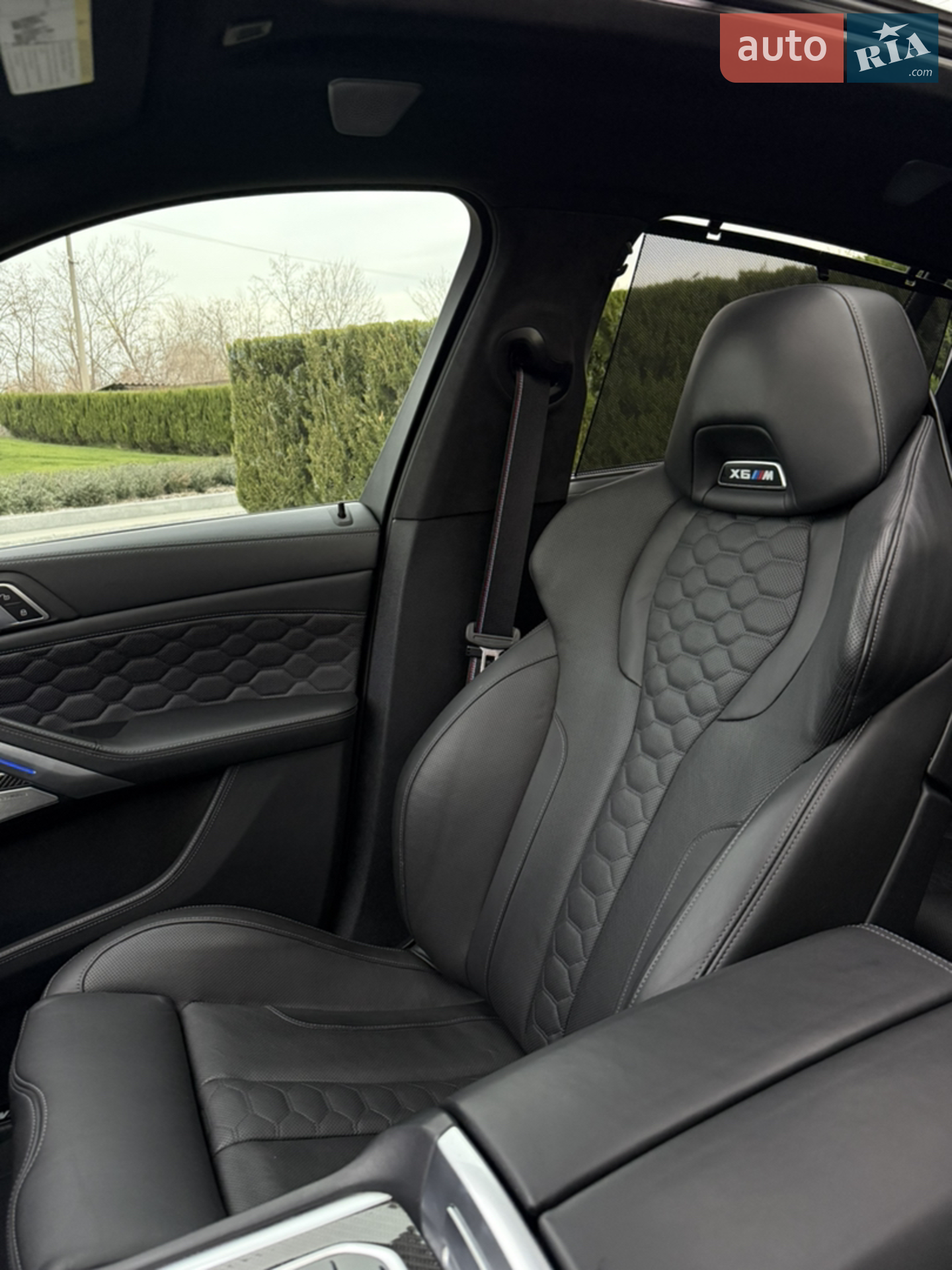 2021 BMW X6 M - мініатюра 44