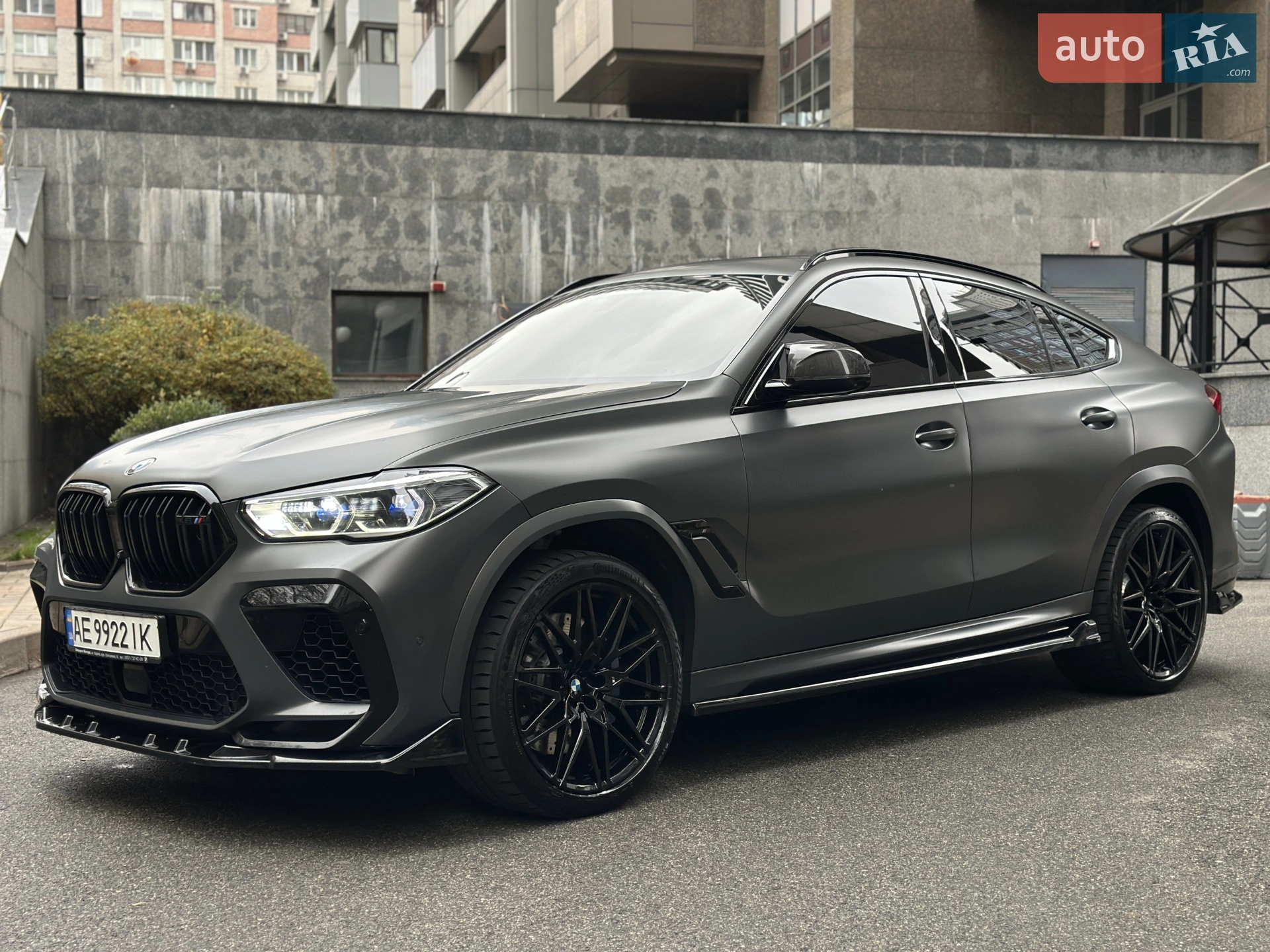 2021 BMW X6 M - мініатюра 2