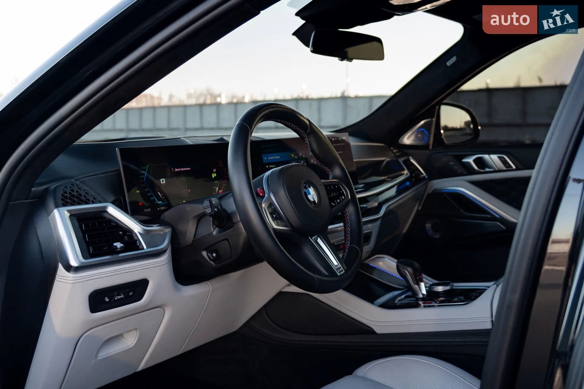 2023 BMW X6 M - мініатюра 31