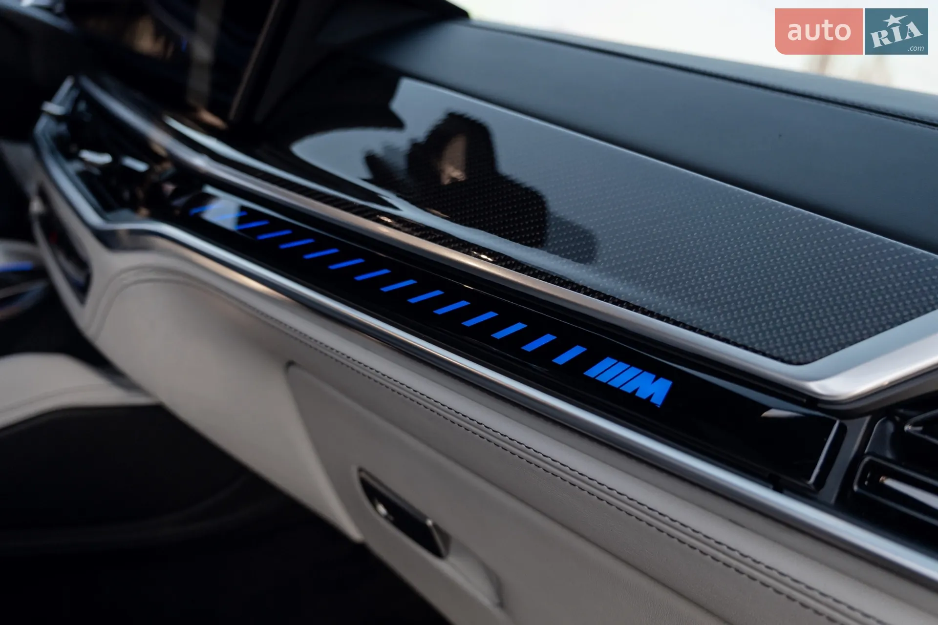 2023 BMW X6 M - мініатюра 38