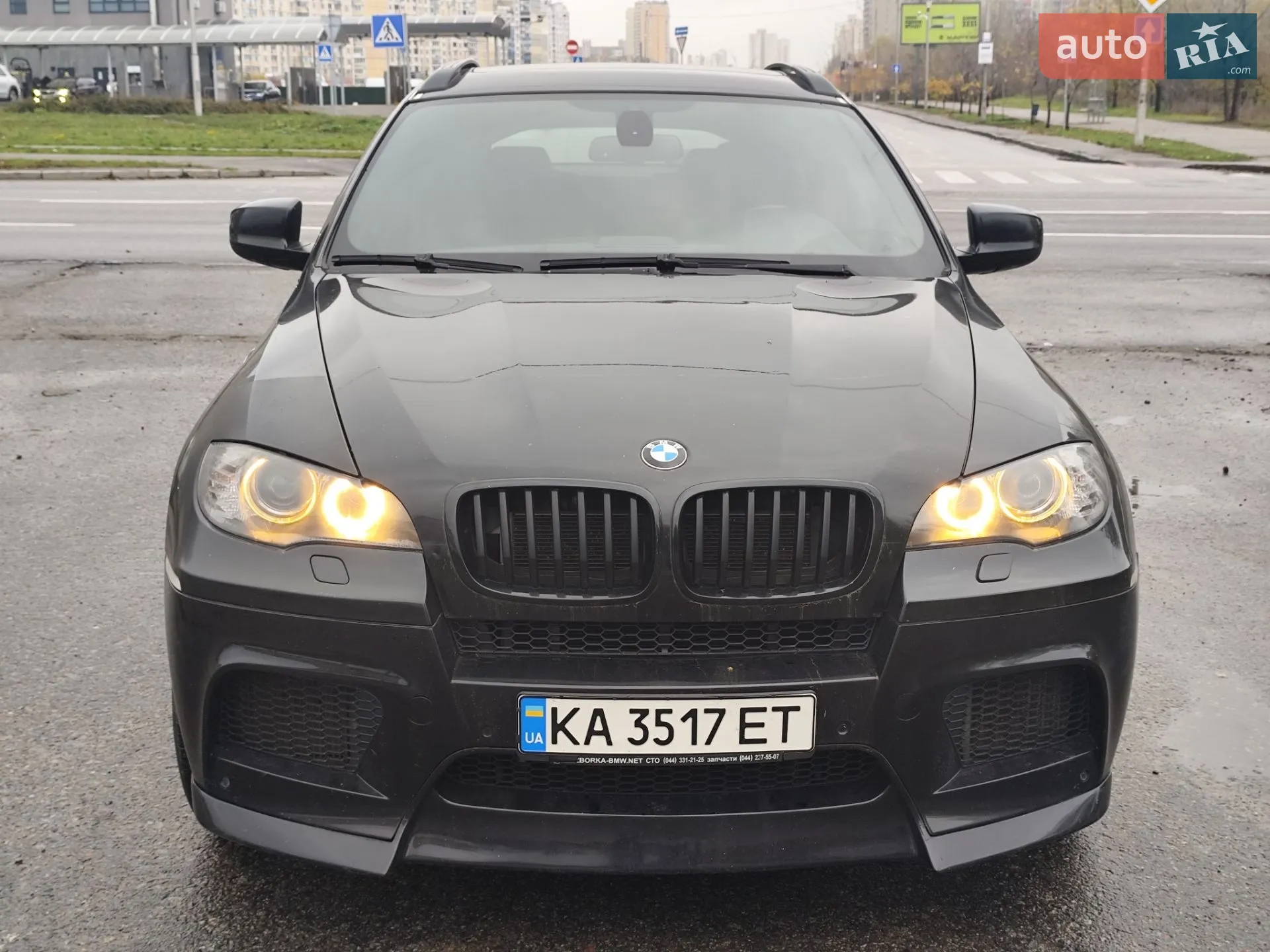 2010 BMW X6 M - мініатюра 2