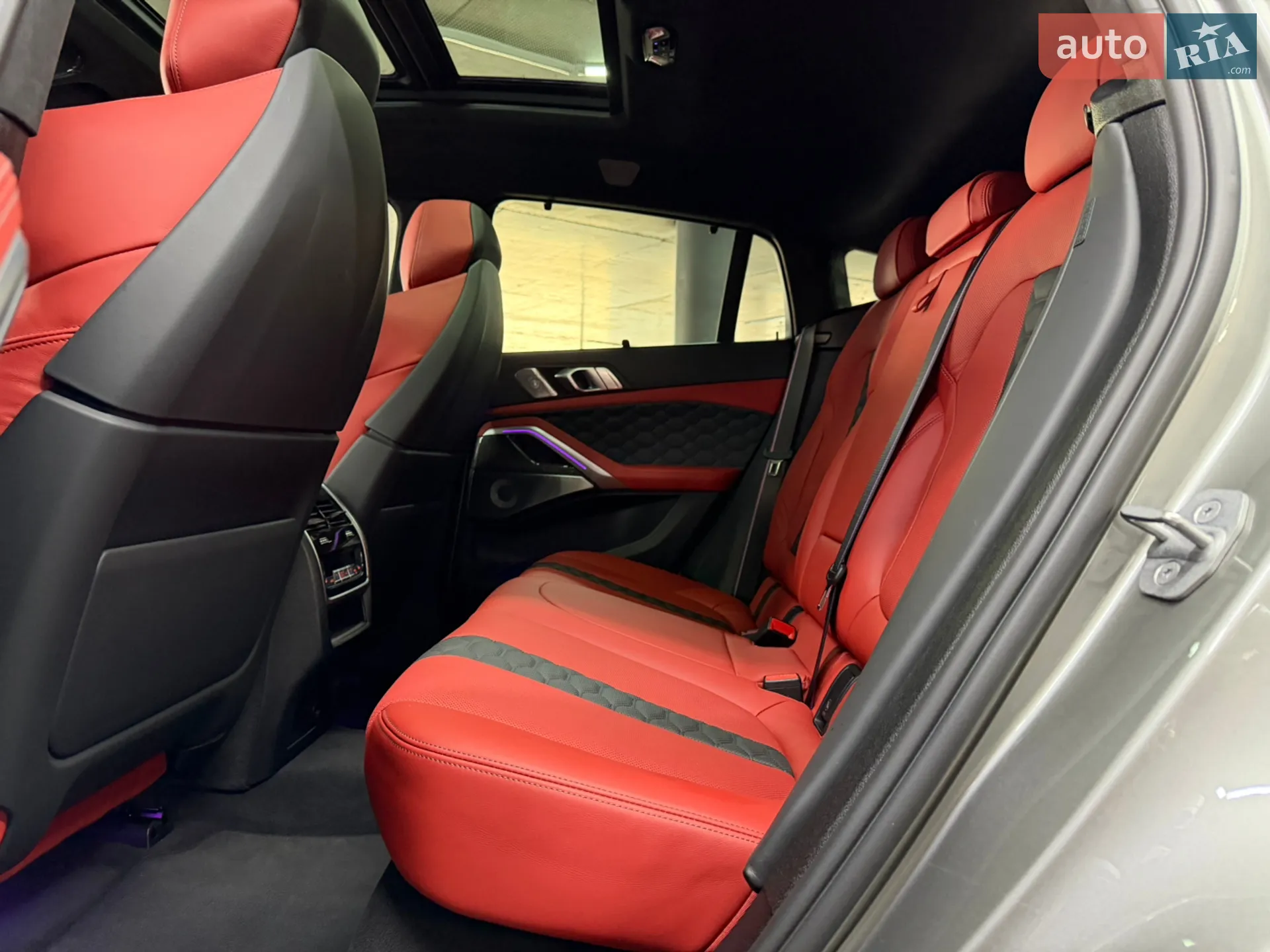 2022 BMW X6 M - мініатюра 26