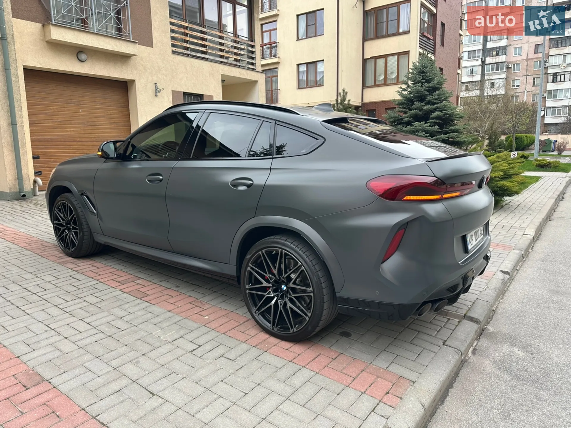 2022 BMW X6 M - мініатюра 5