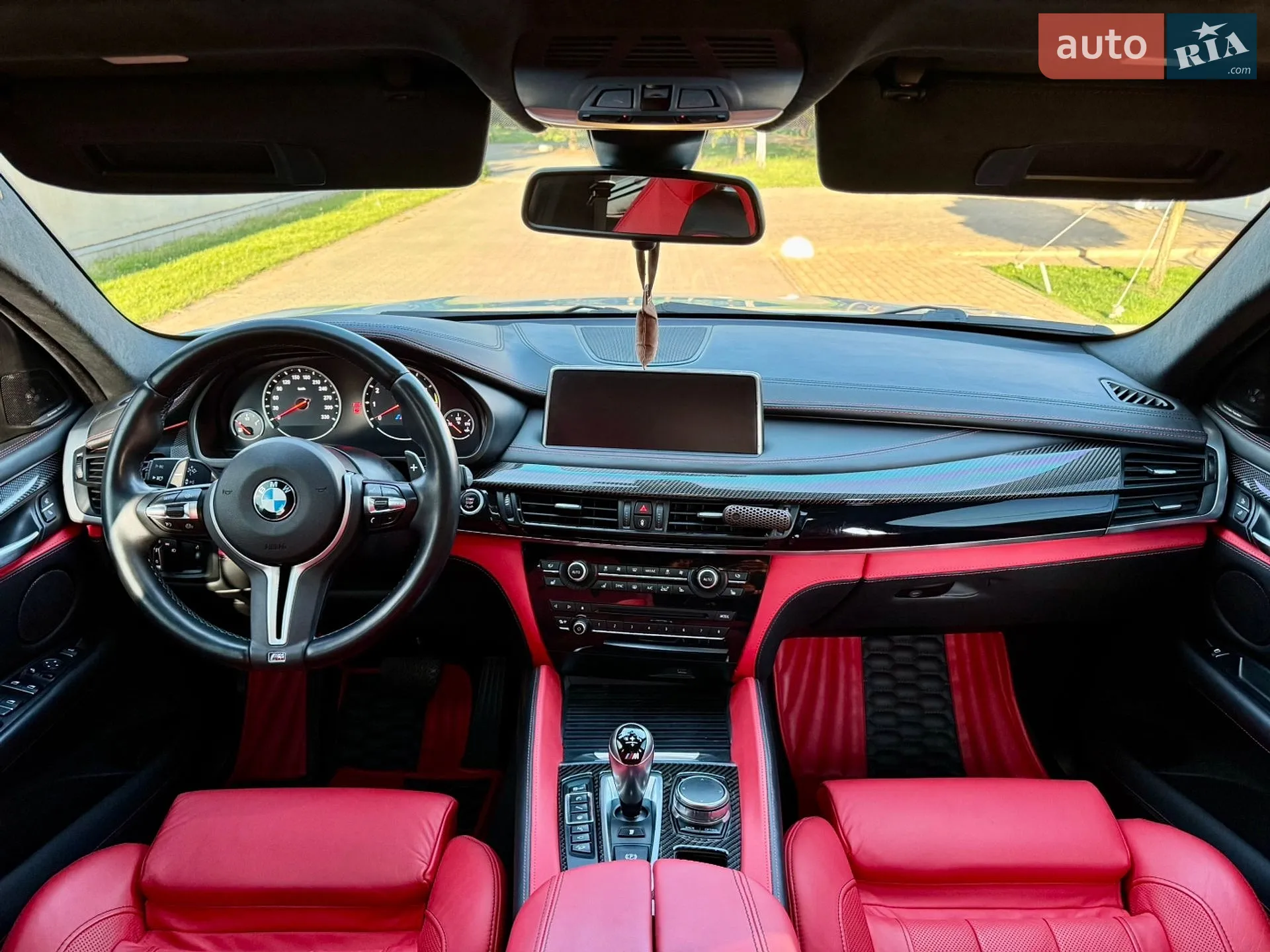 2017 BMW X6 M - мініатюра 25