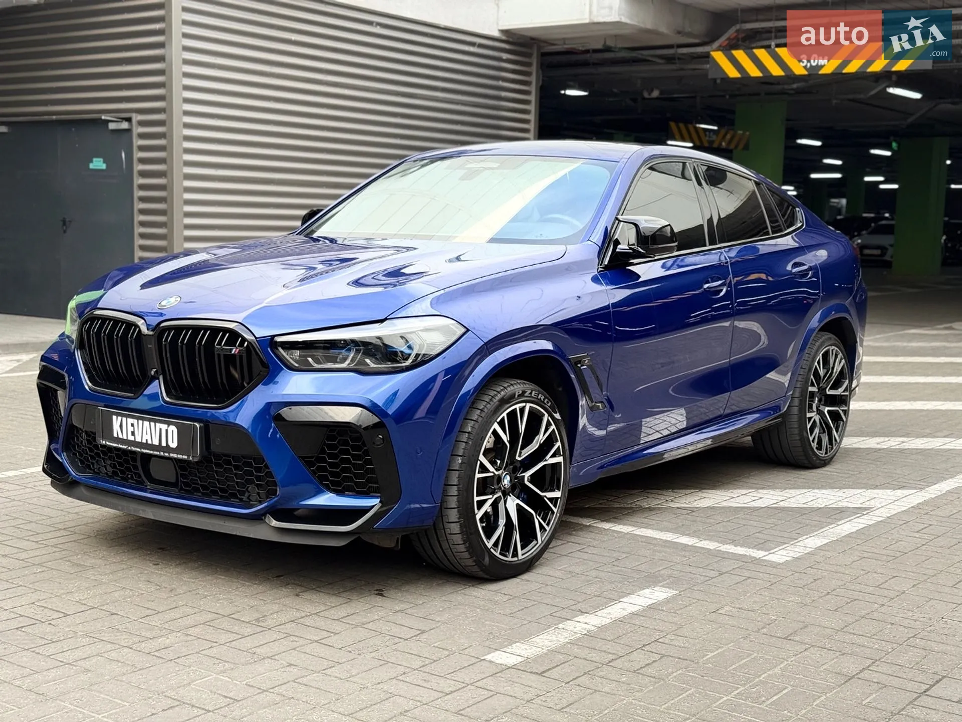 2022 BMW X6 M - фото 1