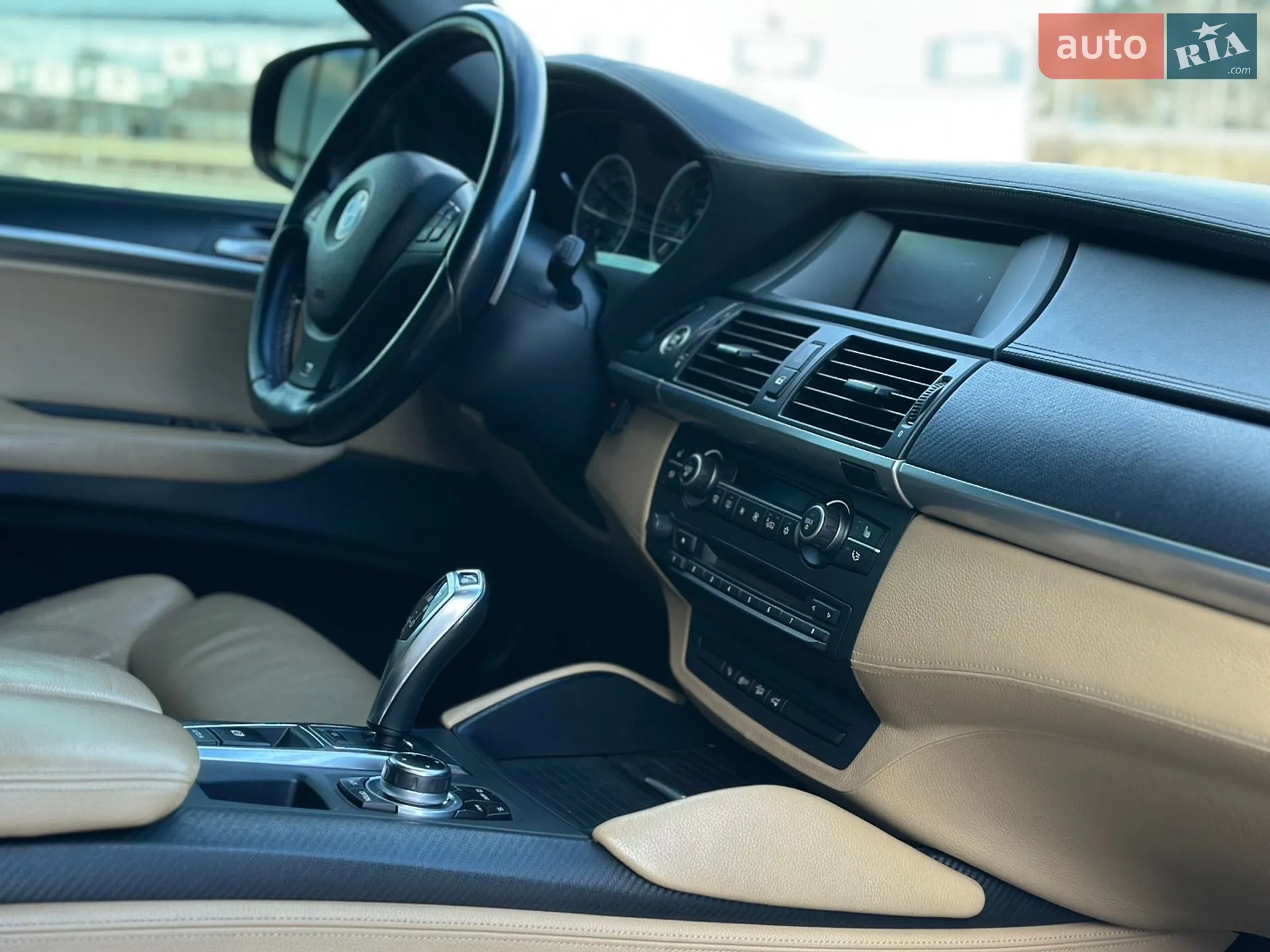2011 BMW X6 M - мініатюра 44