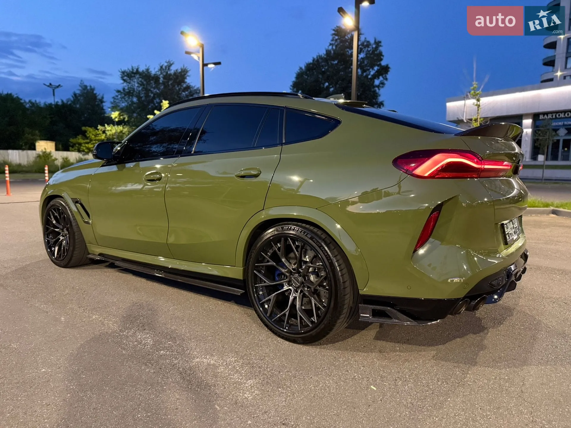 2021 BMW X6 M - мініатюра 7