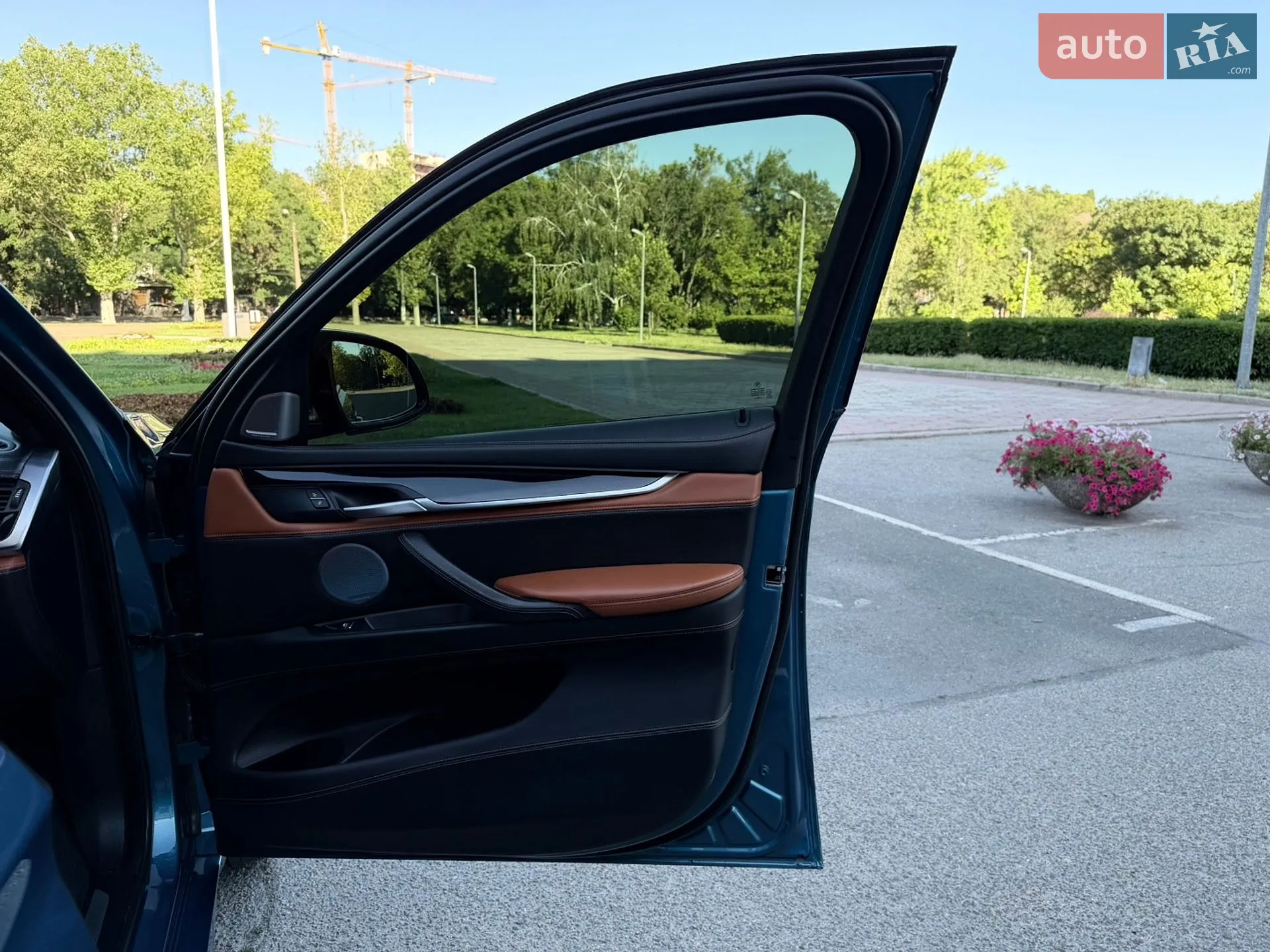 2015 BMW X6 M - мініатюра 96
