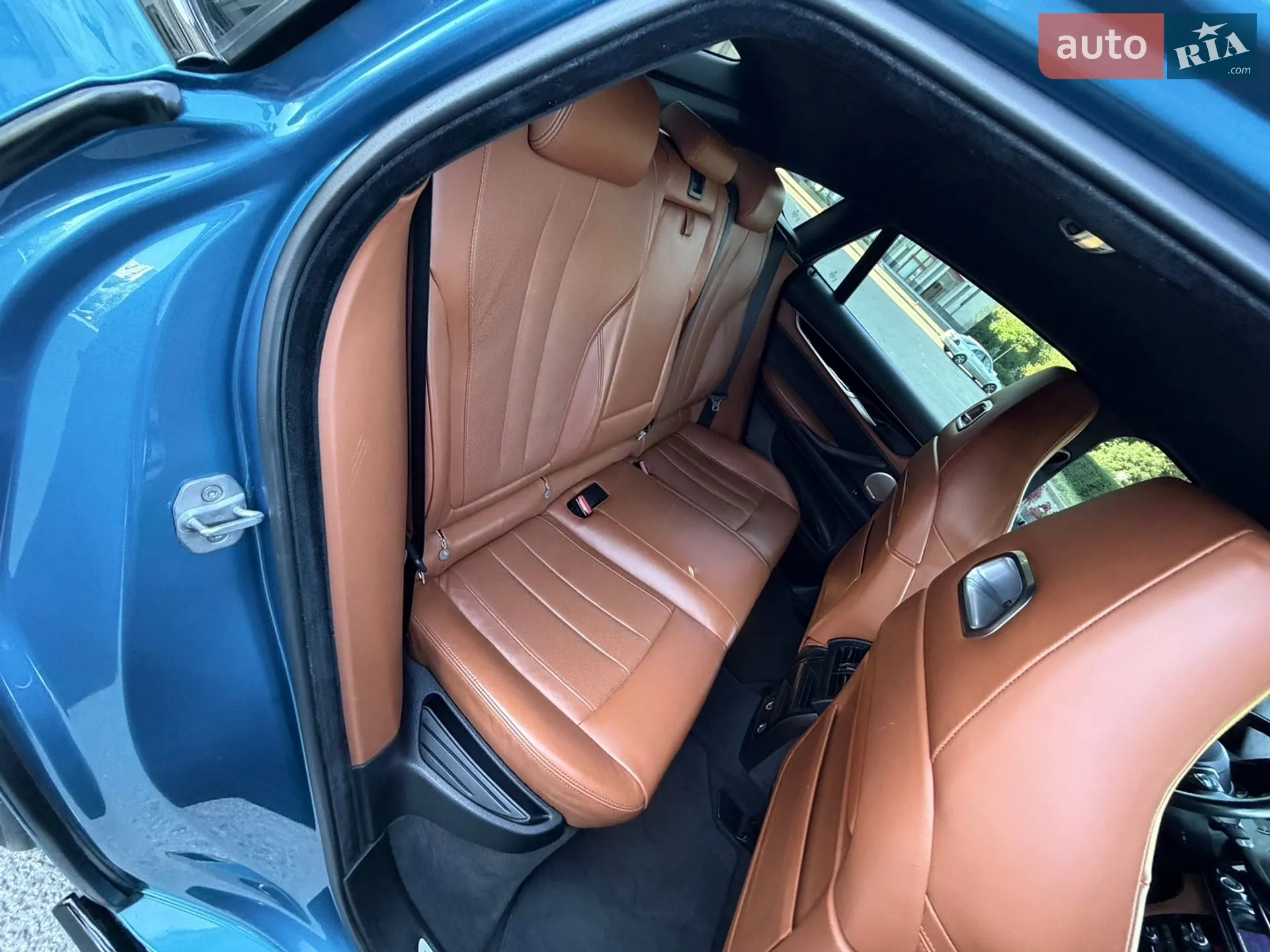 2015 BMW X6 M - мініатюра 121