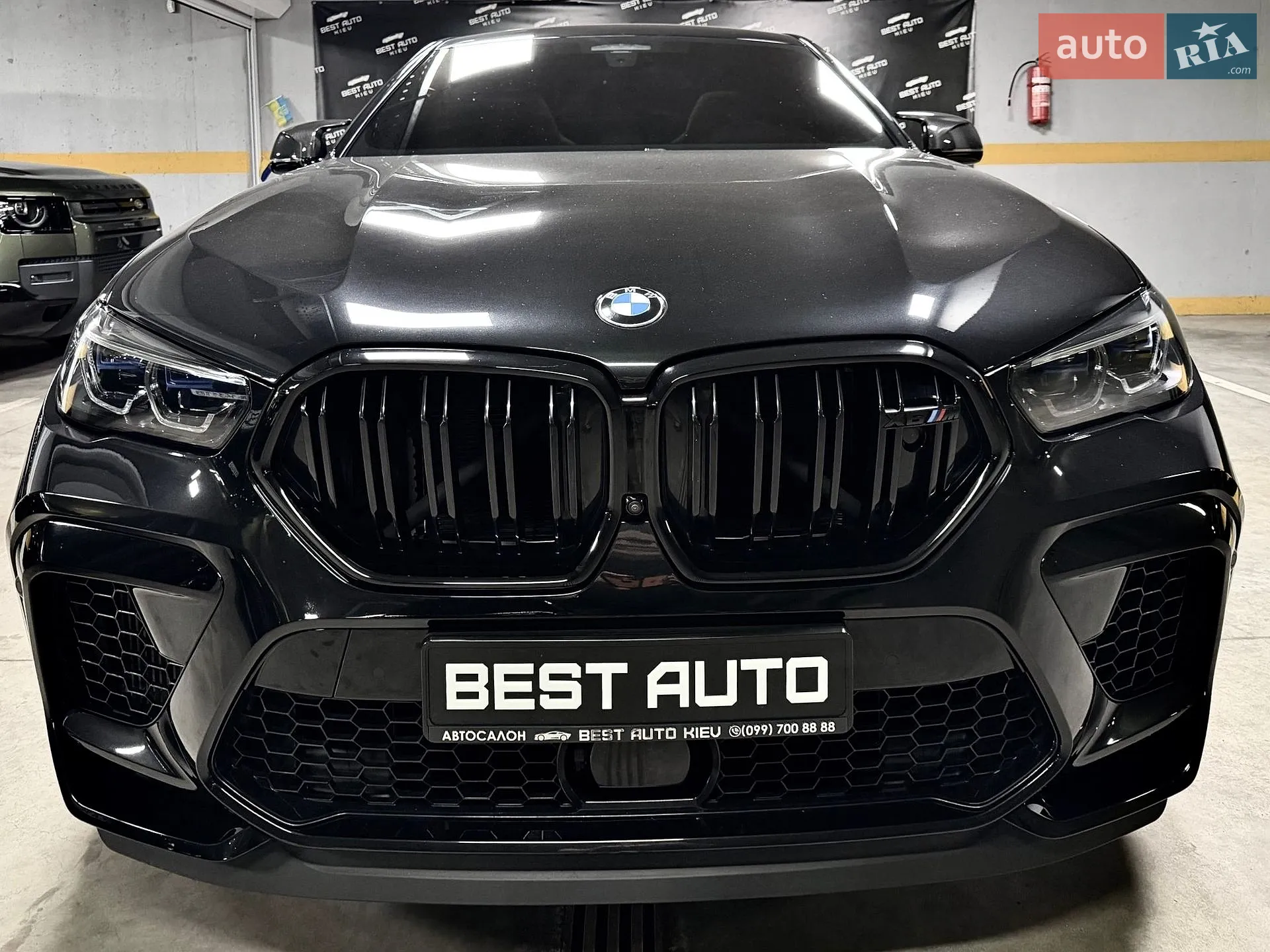 2022 BMW X6 M - мініатюра 3