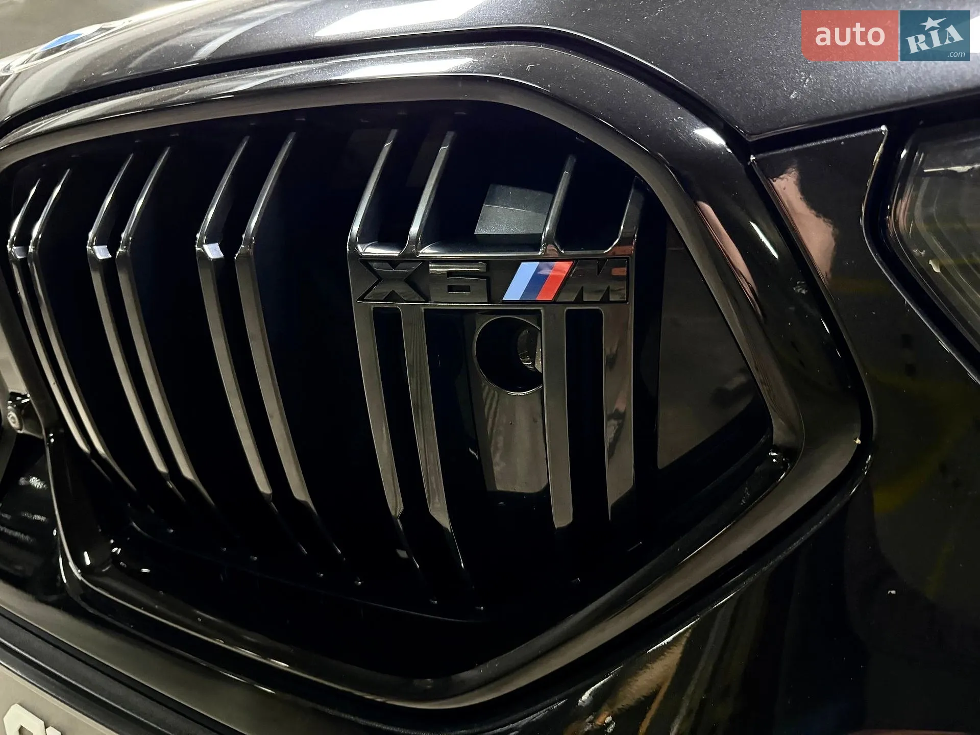 2022 BMW X6 M - мініатюра 26