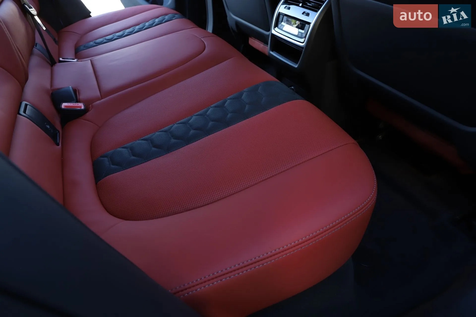 2024 BMW X6 M - мініатюра 139