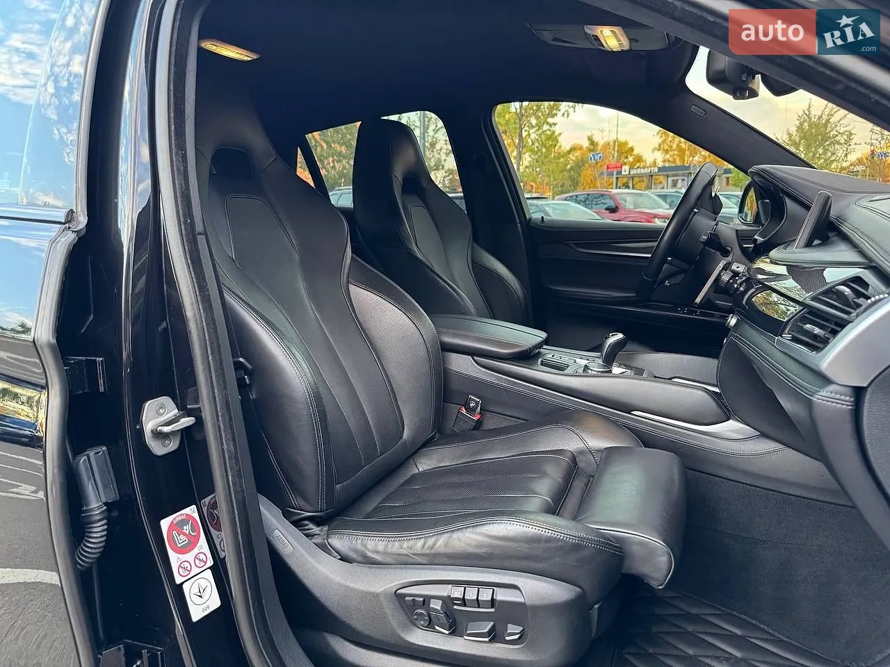 2015 BMW X6 M - мініатюра 24