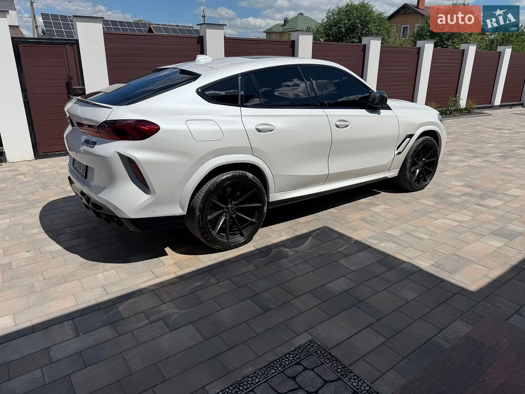 2020 BMW X6 M - мініатюра 3