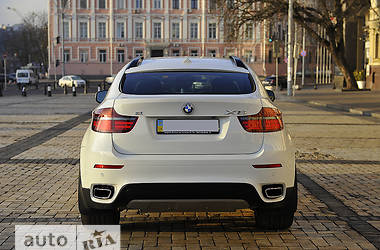 Внедорожник / Кроссовер BMW X6 2010 в Киеве