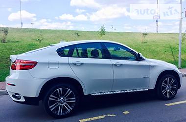 Внедорожник / Кроссовер BMW X6 2014 в Киеве