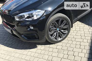 Позашляховик / Кросовер BMW X6 2017 в 