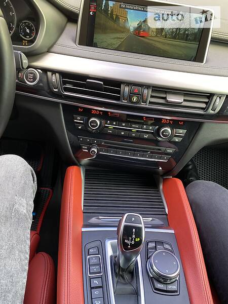 Позашляховик / Кросовер BMW X6 2016 в Чернівцях