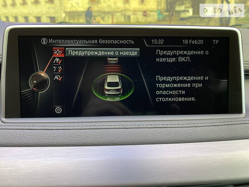 Позашляховик / Кросовер BMW X6 2016 в Чернівцях