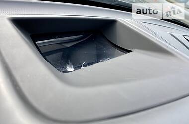 Позашляховик / Кросовер BMW X6 2014 в 