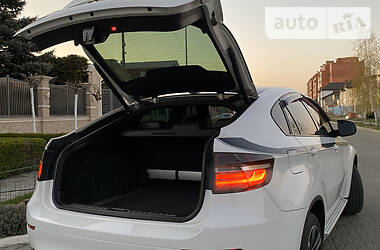 Позашляховик / Кросовер BMW X6 2012 в 