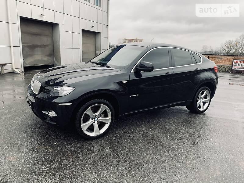 Позашляховик / Кросовер BMW X6 2009 в 