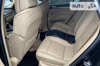 Позашляховик / Кросовер BMW X6 2009 в 