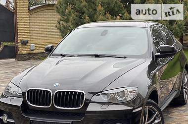 Позашляховик / Кросовер BMW X6 2011 в 