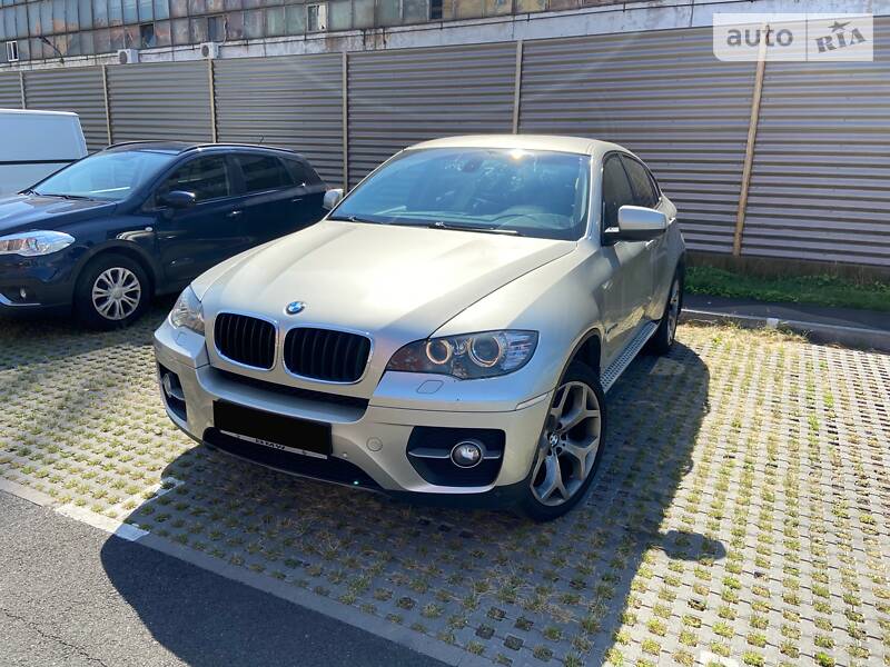 BMW X6 2011 BMW X6 2011