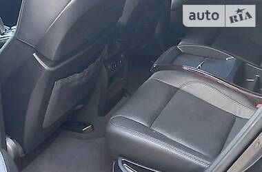 Позашляховик / Кросовер BMW X6 2011 в 