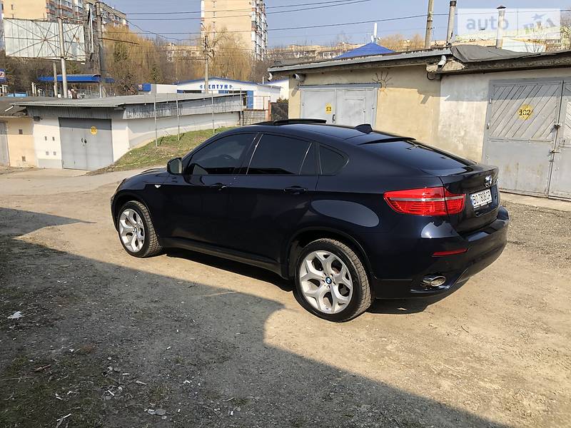 Внедорожник / Кроссовер BMW X6 2011 в Черновцах